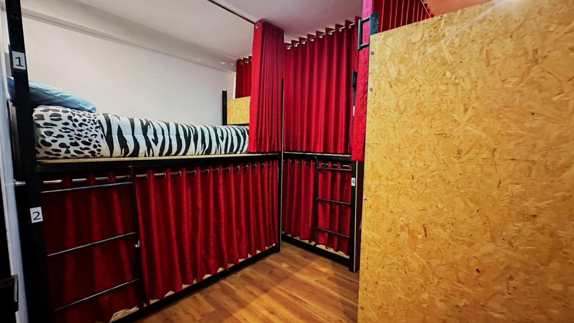Magic Packer Hostal *